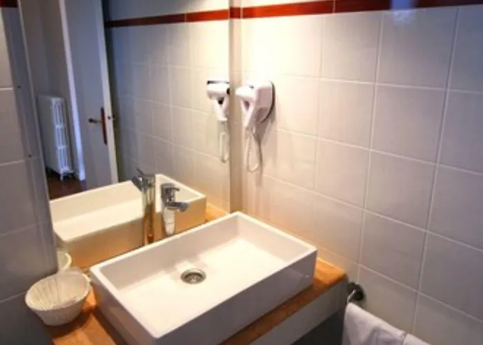 Szálloda Le Boiate Arès